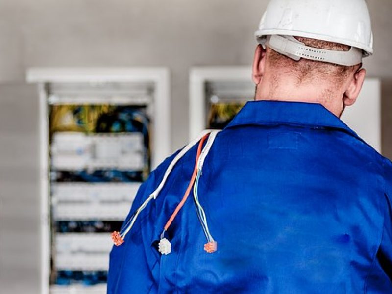 electrician-1080586__340